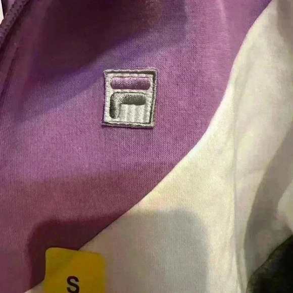 FILA chevron striped pullover half zip sweatshirt BWT, size S - Picture 3 of 4